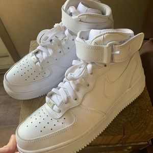 Nike High Top Air Force 1